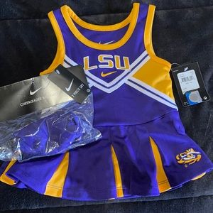 Nike - LSU cheerleader outfit
